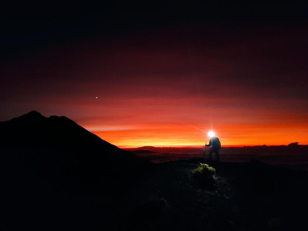 Girang Rinjani Bungalows テテバトゥ エクステリア 写真