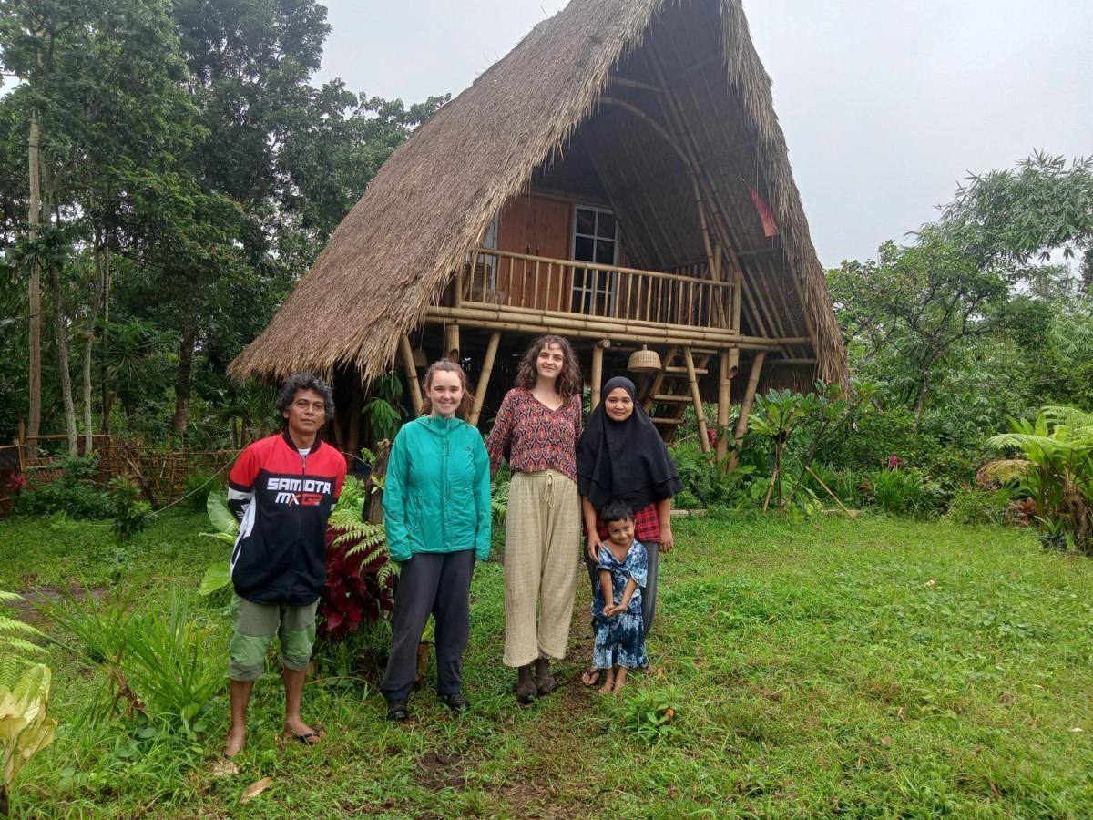 Girang Rinjani Bungalows テテバトゥ エクステリア 写真