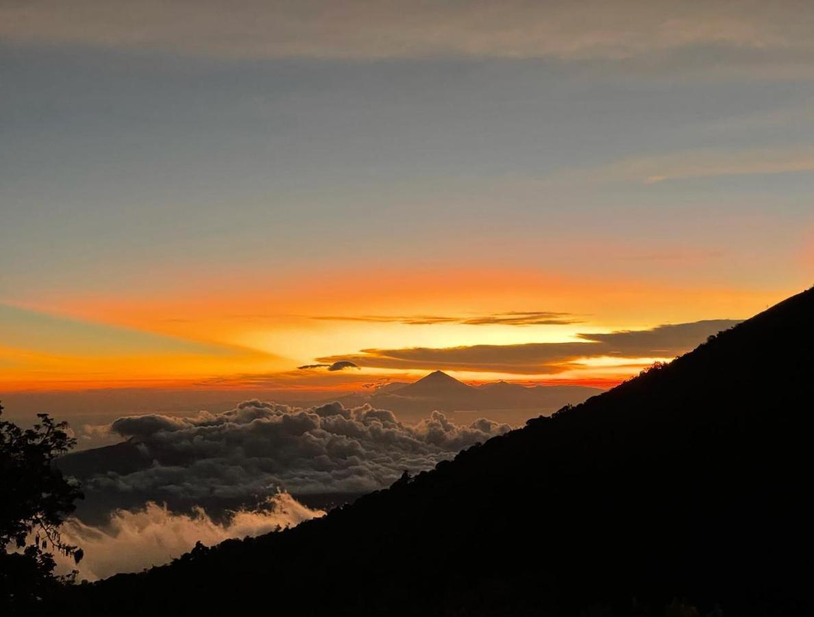 Girang Rinjani Bungalows テテバトゥ エクステリア 写真