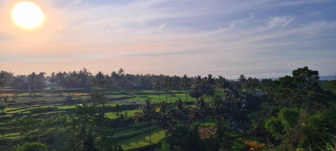 Girang Rinjani Bungalows テテバトゥ エクステリア 写真